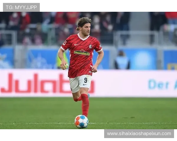 [国际足球]德国杯半决赛：弗赖堡VS莱比锡.